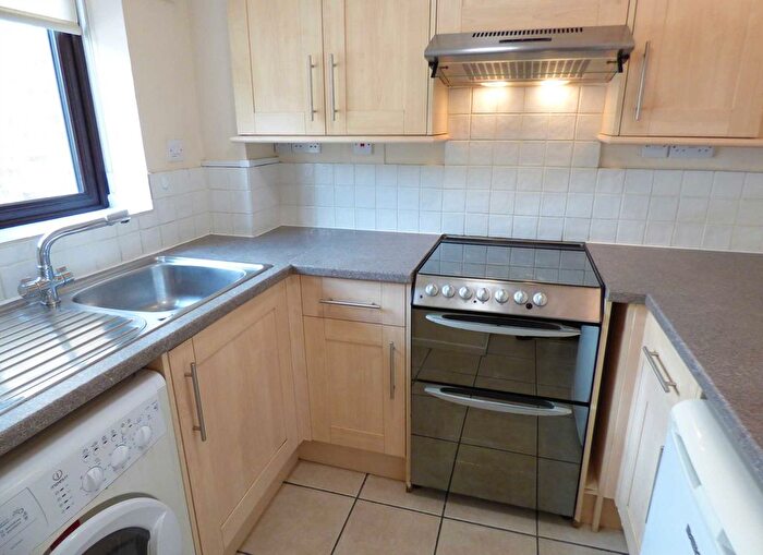 1 Bedroom Property To Rent In Broadfields, Littlemore, OX4