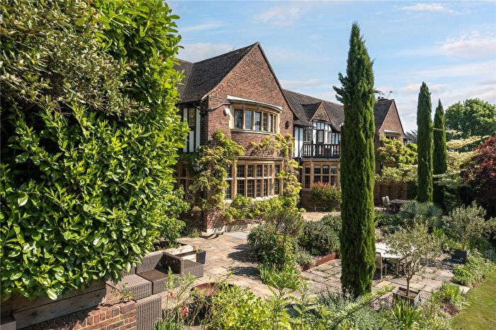 5 Bedroom Semi Detached House For Sale In Calonne Road, Wimbledon, London, SW19