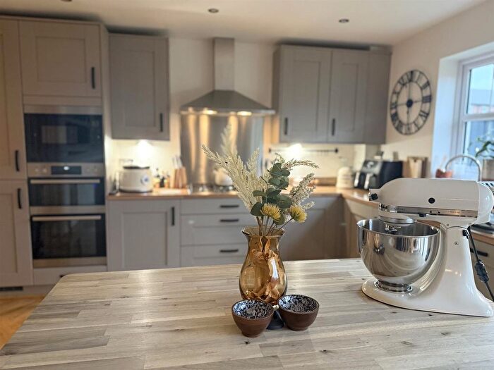 4 Bedroom Detached House For Sale In Goosepool Way, Middleton St. George, DL2