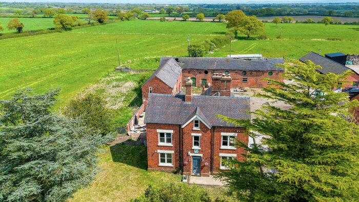 5 Bedroom Detached House For Sale In Fields Farm, Warmingham, Cheshire, CW1