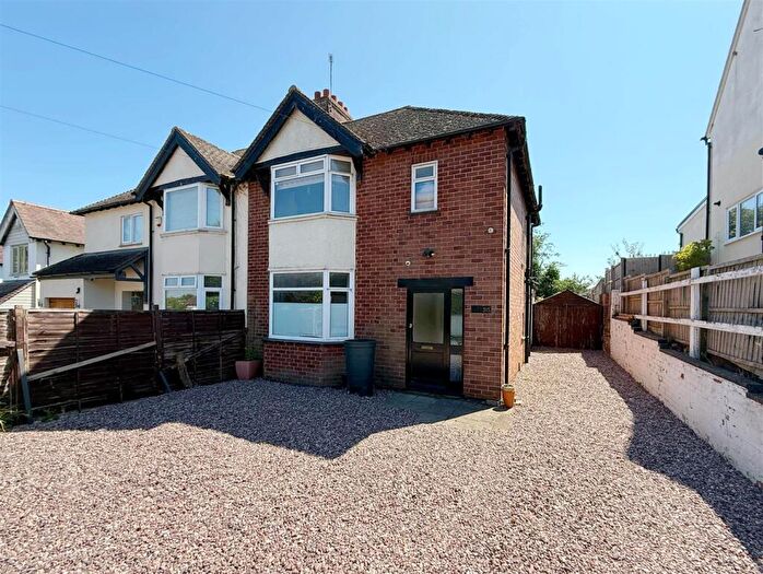 3 Bedroom Semi-Detached House For Sale In Alcester Road, Stratford-Upon-Avon, CV37
