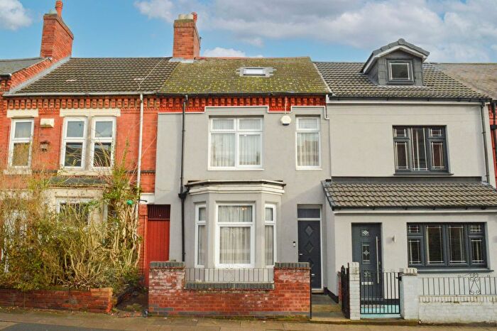 5 Bedroom Terraced House For Sale In St. Saviours Road, Spinney Hills, Leicester, LE5