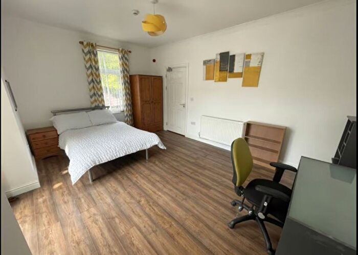 4 Bedroom Terraced House To Rent In Westbury Street, Swansea, SA1