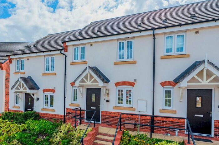 3 Bedroom Terraced House For Sale In Hendrick Crescent, Shrewsbury, SY2
