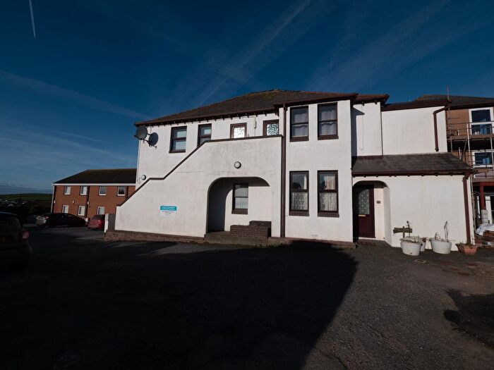 1 Bedroom Flat For Sale In Kiming, Stratton Road, EX23