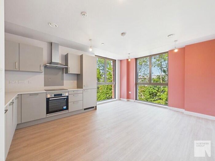 2 Bedroom Apartment To Rent In Trafford Gardens :: Old Trafford, M16