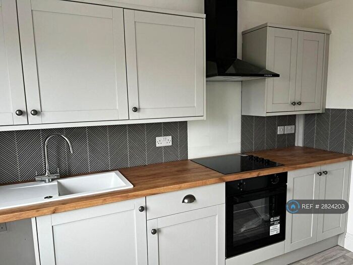 2 Bedroom Flat To Rent In Whittington Street, Plymouth, PL3