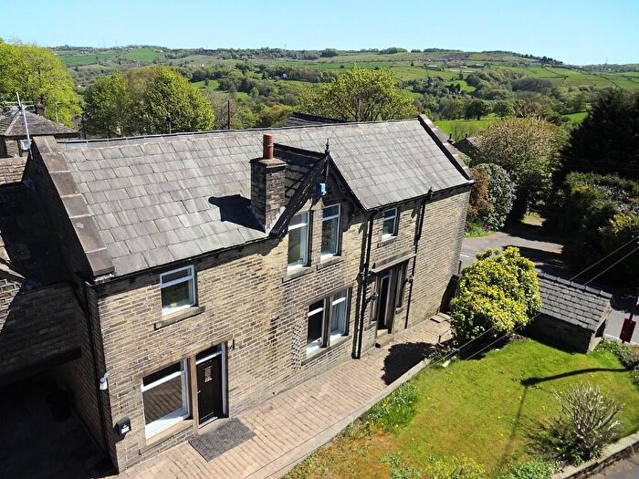4 Bedroom Link Detached House For Sale In The Manor House, Stainland Road, Stainland, HX4