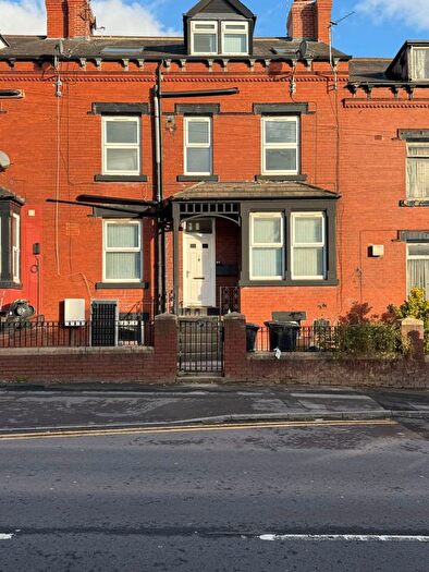 1 Bedroom Flat To Rent In Tempest Road, Beeston, LS11