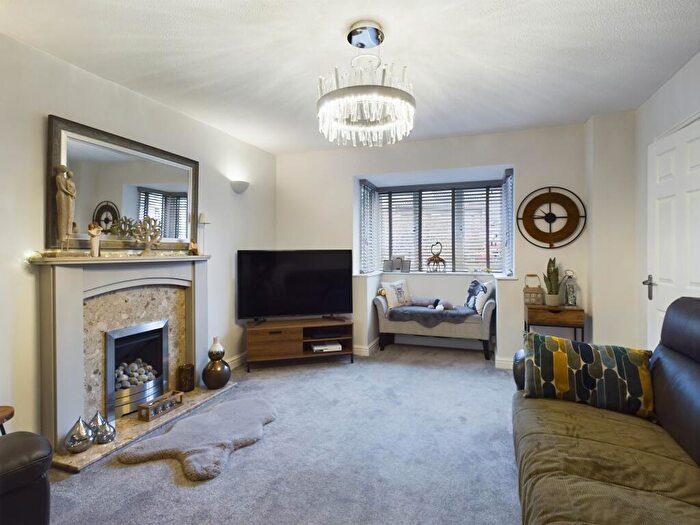 4 Bedroom Detached House For Sale In Stonesby Close, Oakwood, DE21