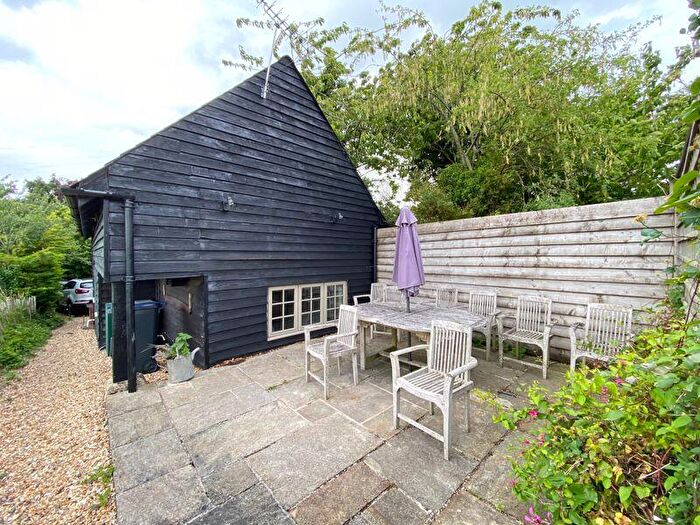 3 Bedroom Character Property To Rent In Main Road, Calne, SN11