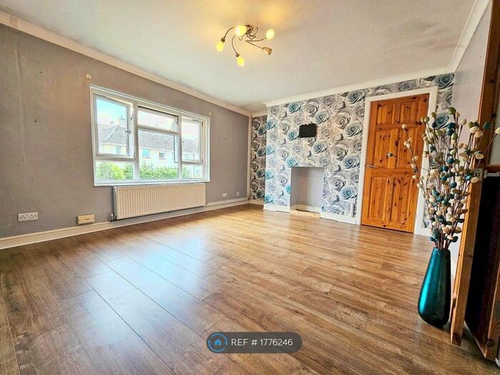 2 Bedroom Flat To Rent In Fegen Road, Plymouth, PL5