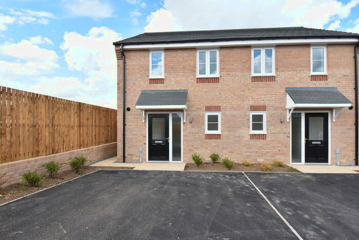 2 Bedroom Semi-Detached House To Rent In Carmelite Close, Northallerton, DL6