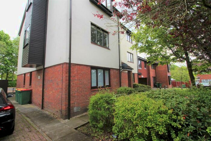 2 Bedroom Flat To Rent In Haighton Court, Fulwood, PR2