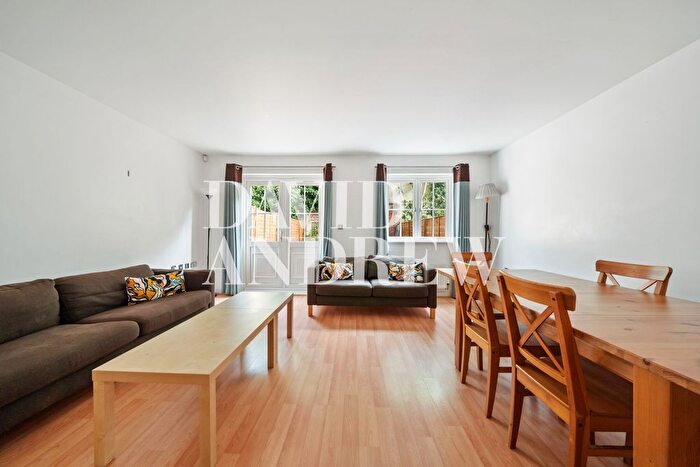 4 Bedroom Terraced House To Rent In Old Forge Road, London, N19