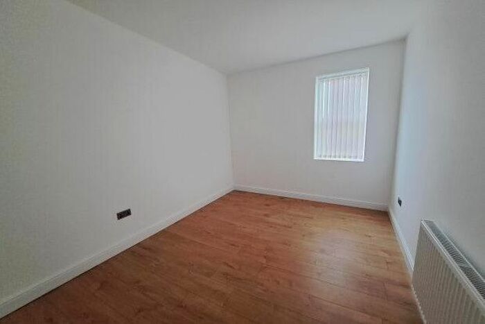 2 Bedroom Flat To Rent In Stockport Road, Manchester, M34