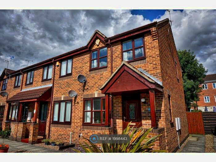 2 Bedroom End Of Terrace House To Rent In Waite Close, Pocklington, YO42
