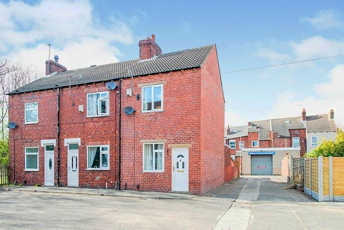 2 Bedroom End Of Terrace House To Rent In Swiss Street, Castleford, West Yorkshire, WF10