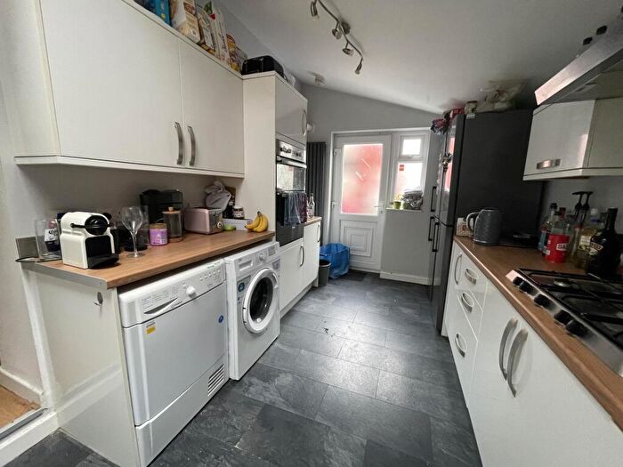 7 Bedroom House To Rent In Langdale Road, Liverpool, L15