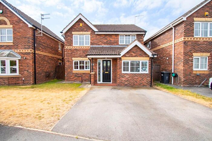 4 Bedroom Detached House For Sale In Fiddlers Drive, Armthorpe, Doncaster, DN3