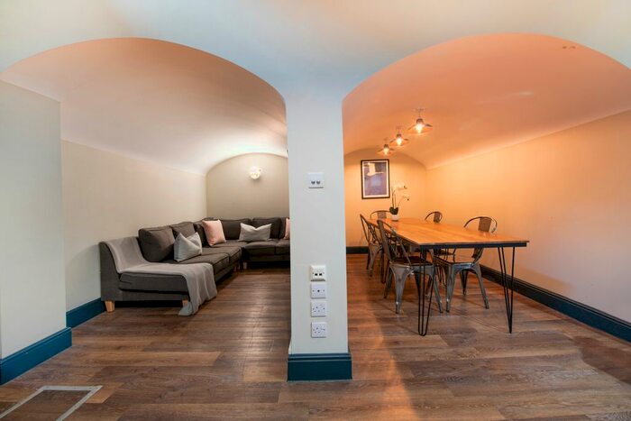 5 Bedroom Property To Rent In Flat, Shoe Amp; Boot Factory, Leicester, LE2