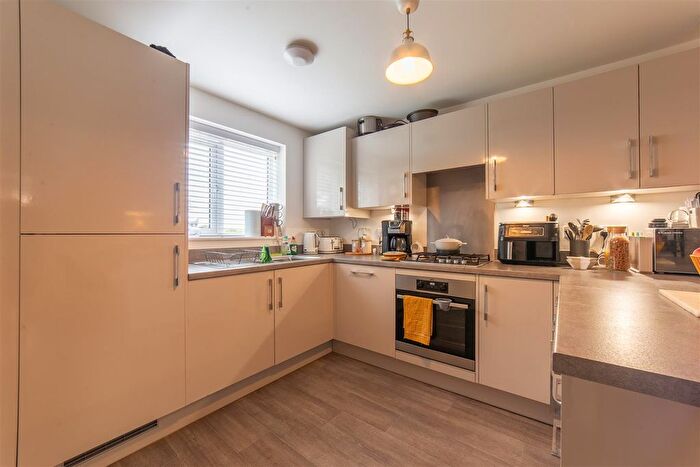 3 Bedroom Town House For Sale In Rhodfa'r Hebog, Pontrhydyrun, Cwmbran, NP44