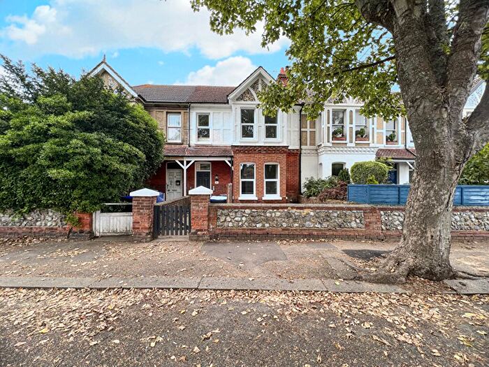 1 Bedroom Apartment To Rent In Rugby Road, Worthing, BN11