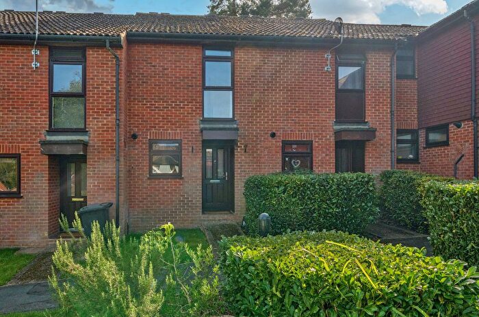 2 Bedroom Detached House For Sale In Montrose Close, Whitehill, Bordon, Hampshire, GU35