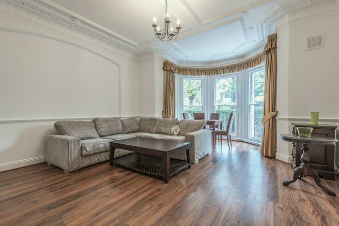 2 Bedroom Apartment To Rent In Shepherds Hill, Highgate, N6
