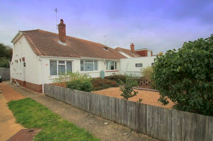 2 Bedroom Bungalow To Rent In Boundary Road, Lancing, West Sussex BN15