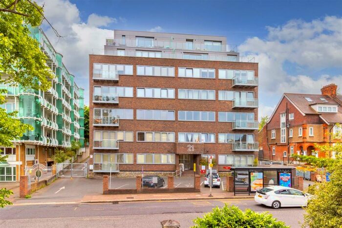 2 Bedroom Flat To Rent In Station Road, New Barnet, EN5