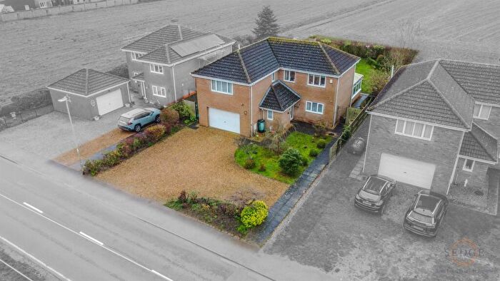 4 Bedroom Detached House For Sale In Clough Road, Gosberton Risegate, Spalding, PE11