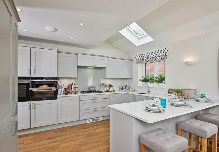 4 Bedroom Detached House For Sale In Mayflower Street, Heybridge, Maldon, CM9