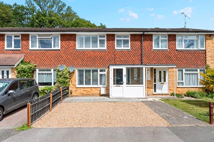 3 Bedroom Terraced House For Sale In Claygate, Esher, KT10