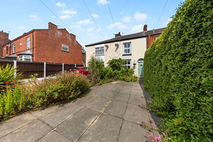 2 Bedroom Terraced House For Sale In Crow Lane East, Newton-Le-Willows, WA12