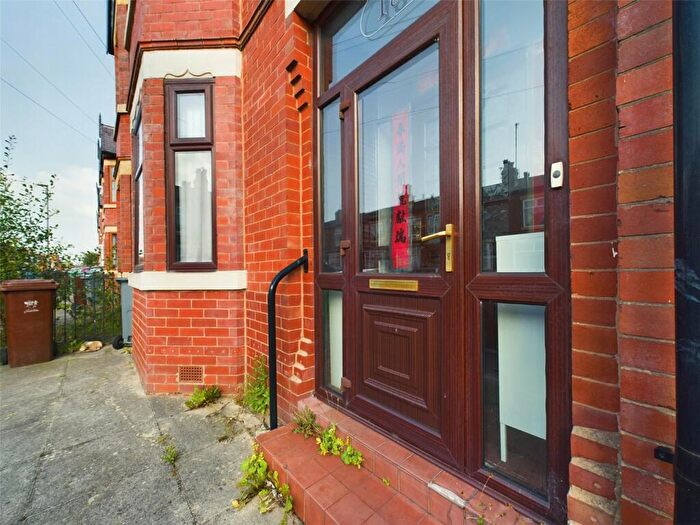 3 Bedroom Semi-Detached House To Rent In Hill Lane, Manchester, M9