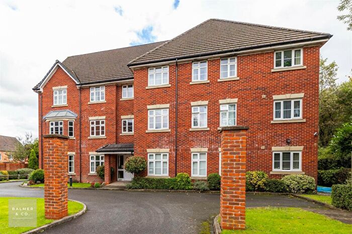 2 Bedroom Apartment For Sale In Shalefield Gardens, Atherton, M46