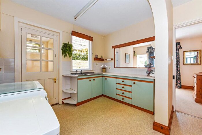 2 Bedroom End Of Terrace House For Sale In Caledonian Road, Chichester, PO19