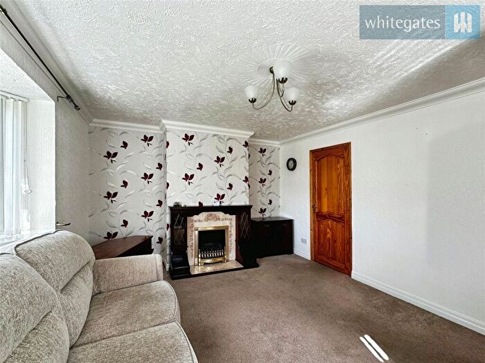 3 Bedroom End Of Terrace House For Sale In Groesfan, Pen-y-Cae, Wrexham, LL14