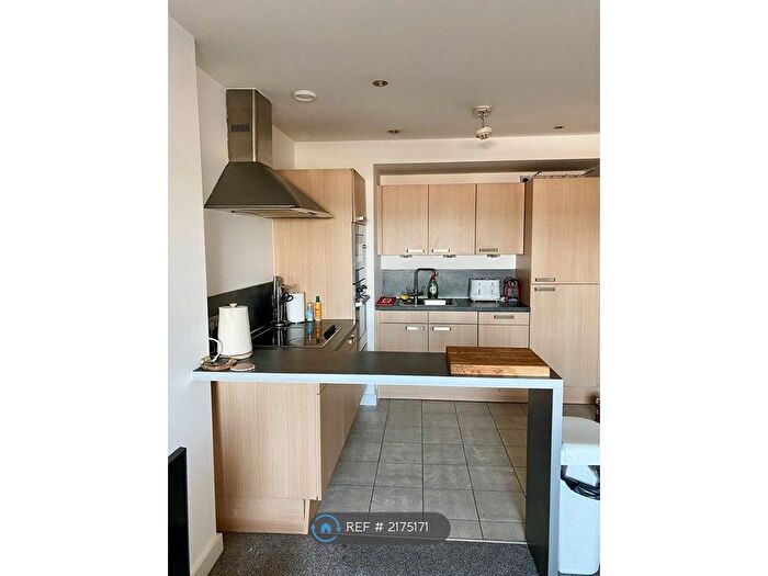 2 Bedroom Flat To Rent In Jefferson Place, Manchester, M4