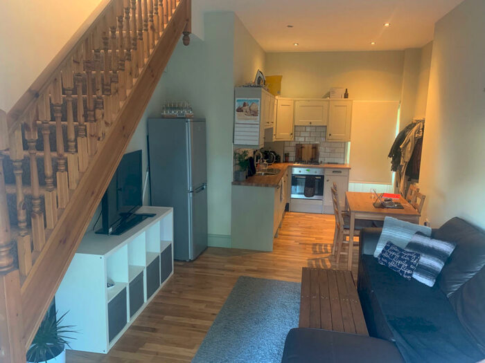 2 Bedroom Apartment To Rent In Sandfield House, Sandfield Avenue, Leeds, LS6