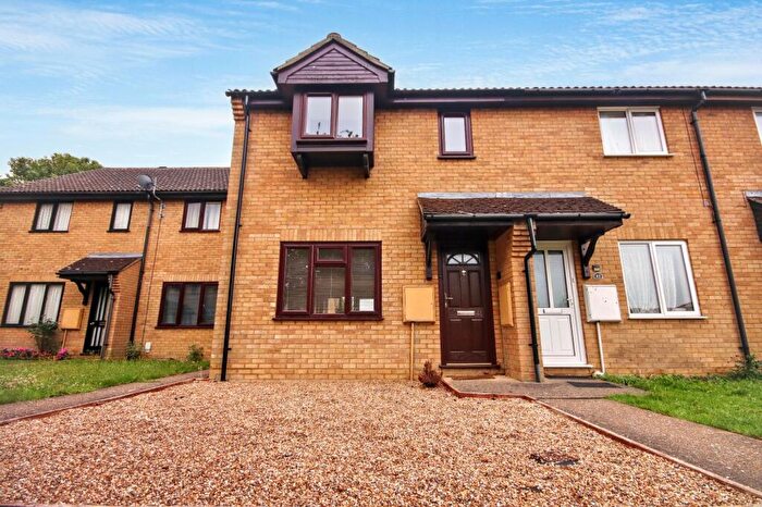 3 Bedroom Terraced House For Sale In Whitgift Road, Teversham, Cambridge, CB1