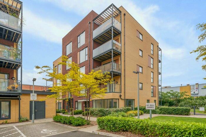1 Bedroom Flat To Rent In Silverworks Close, Colindale, London, NW9