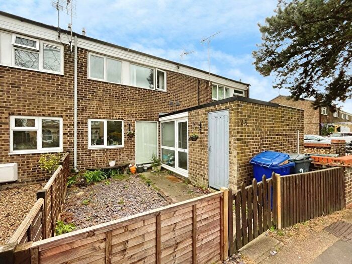 3 Bedroom Terraced House For Sale In Warren Close, Brandon, IP27