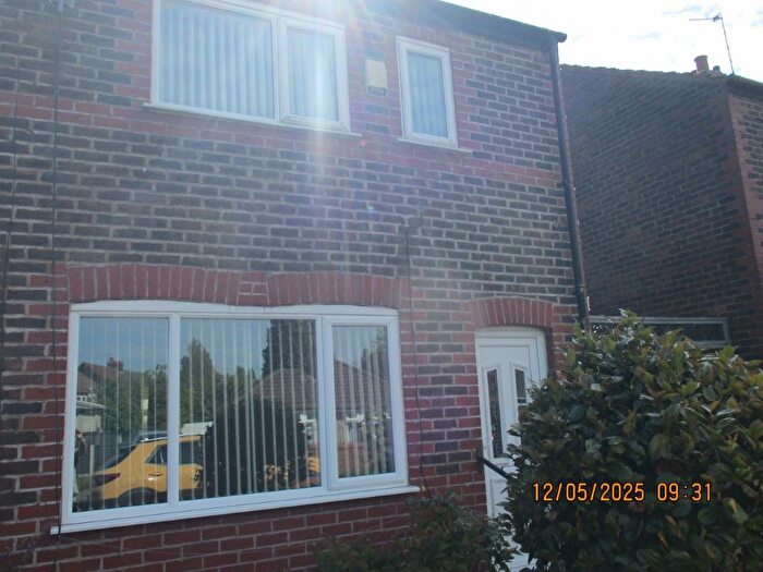 3 Bedroom Semi-Detached House To Rent In Clovelley Avenue, St Helens, WA9