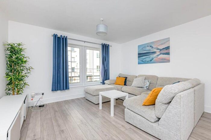 2 Bedroom Flat To Rent In Hopetoun Street, Broughton, Edinburgh, EH7