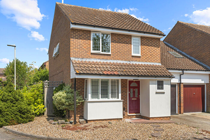 4 Bedroom Link Detached House For Sale In Honeybourne, Bishop's Stortford, Hertfordshire, CM23
