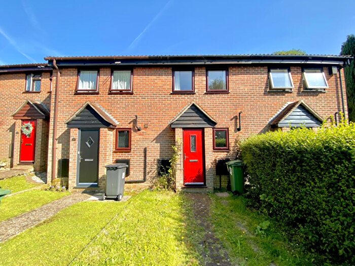 2 Bedroom House To Rent In Speedwell Close, Weavering, Maidstone, ME14