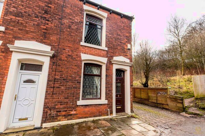 3 Bedroom Terraced House To Rent In Vincent Street, Blackburn, BB2