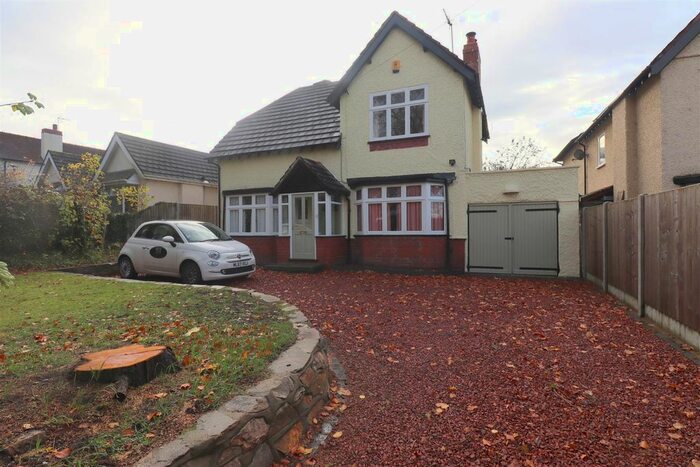 5 Bedroom Detached House To Rent In Crewe Road, Shavington, Crewe, CW2